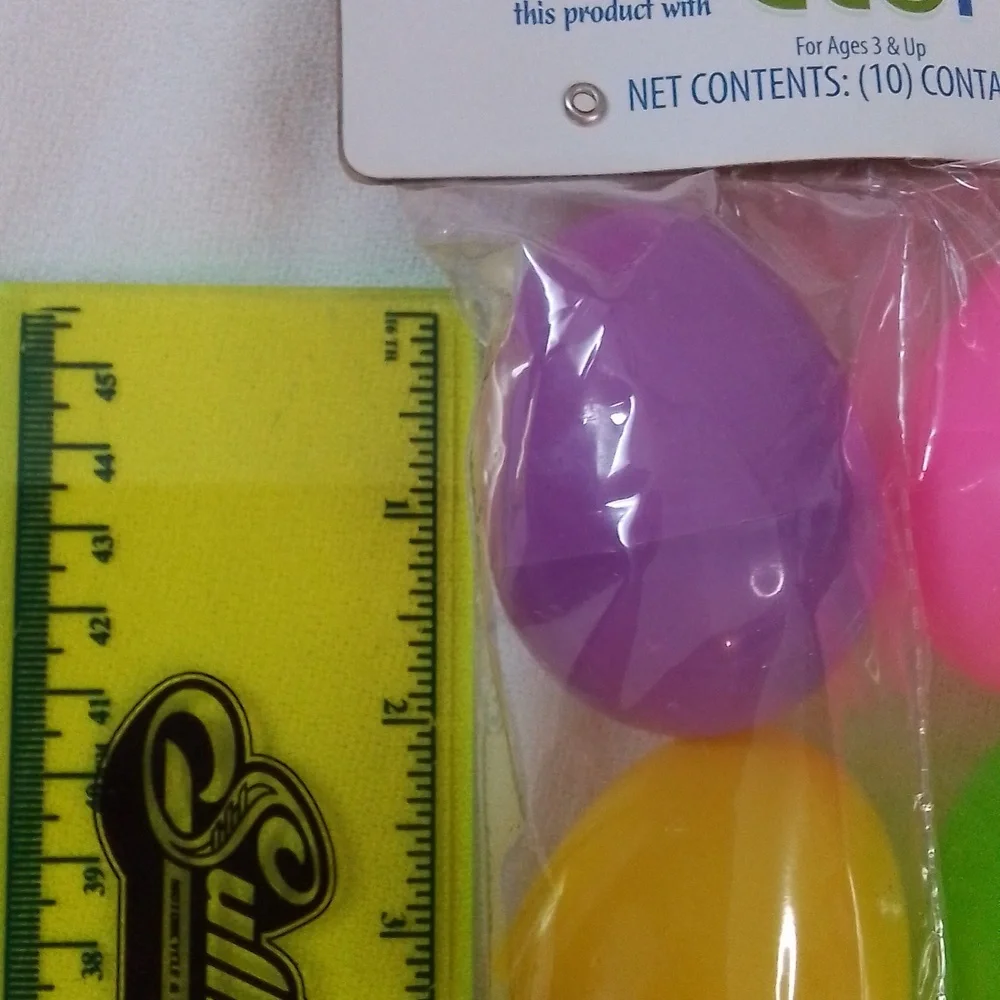EcoPure plastic eggs and zuru bunch of balloons water balloons set